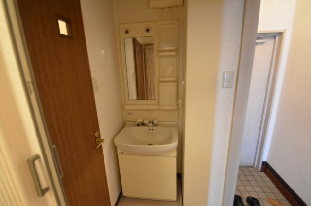 洗面設備　洗髪洗面化粧台