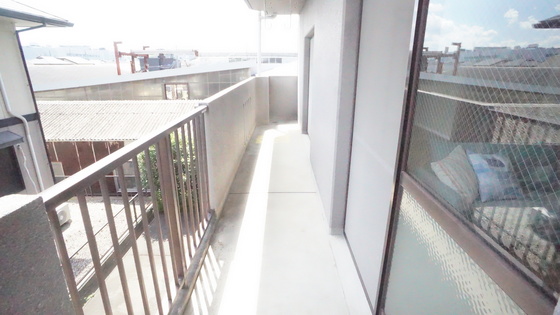 バルコニー　バルコニー