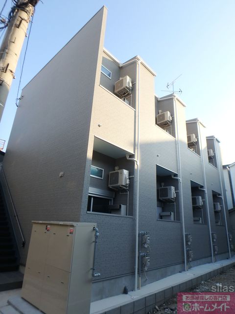 東大阪市新家西町のアパートの建物外観