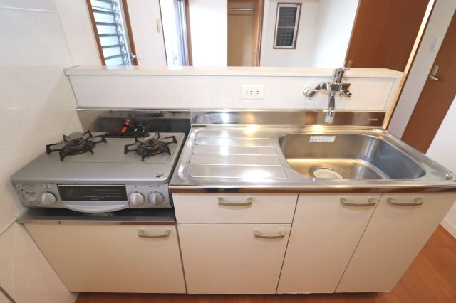 ロイヤルリバー_内装_1