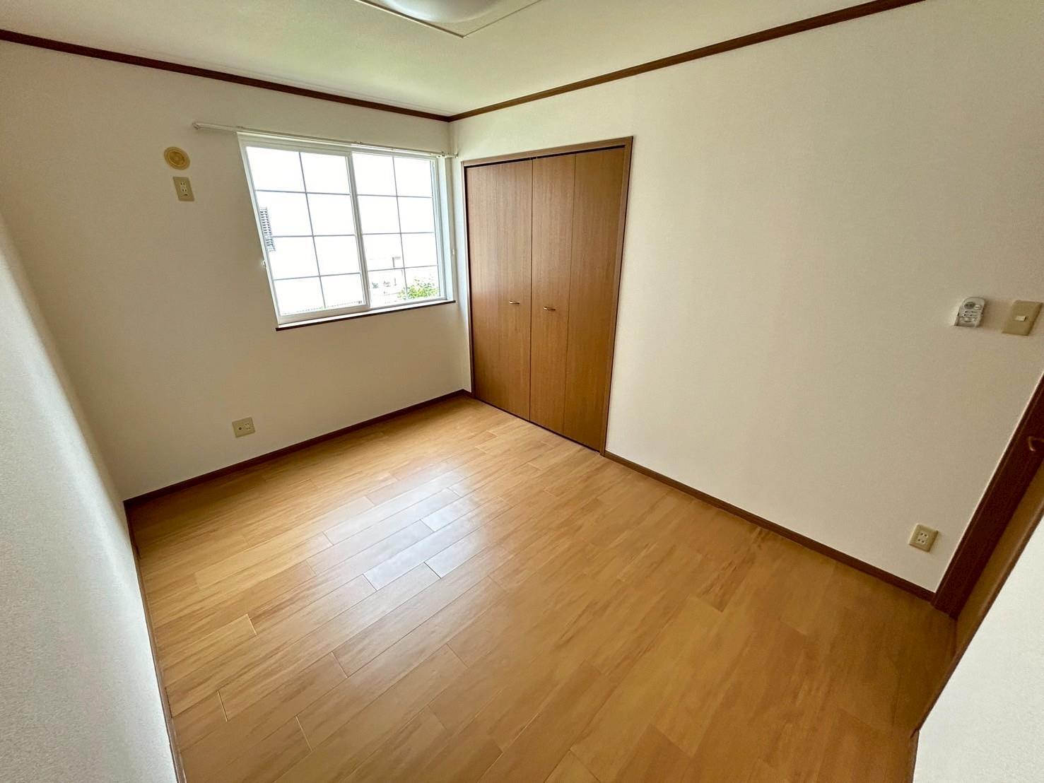 居室・リビング　洋室