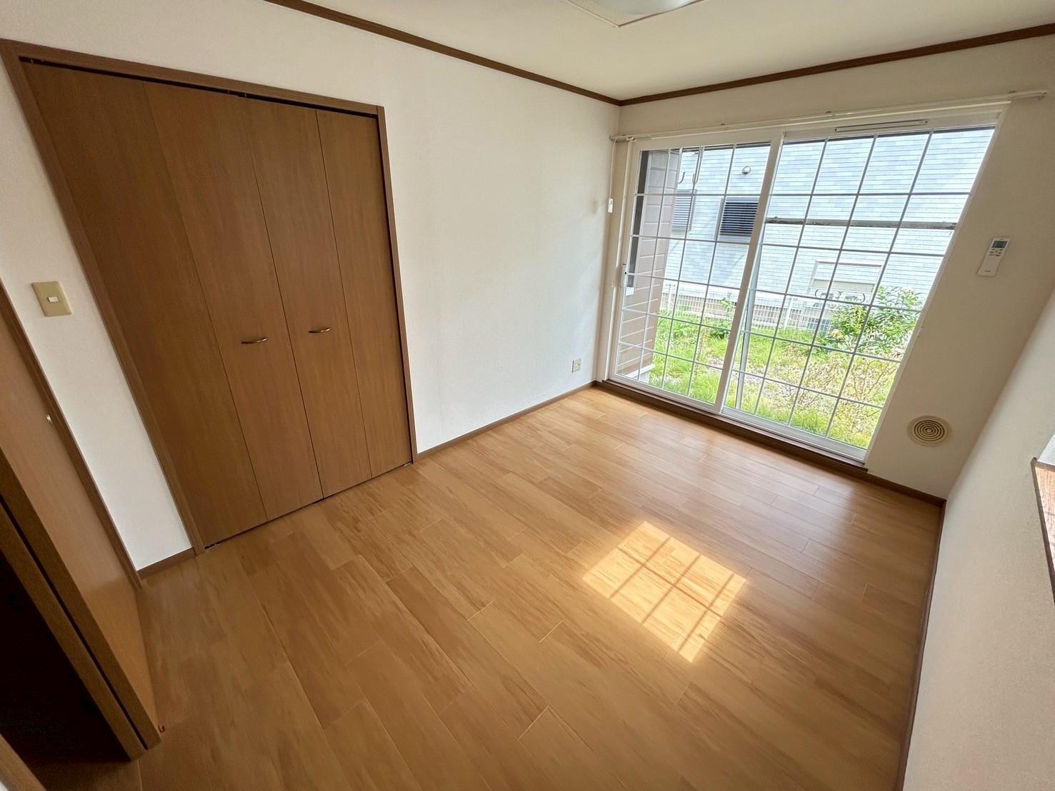 居室・リビング　洋室