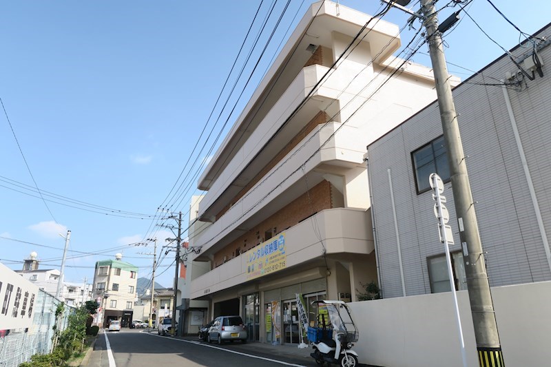 井関ビル（平和町）の建物外観