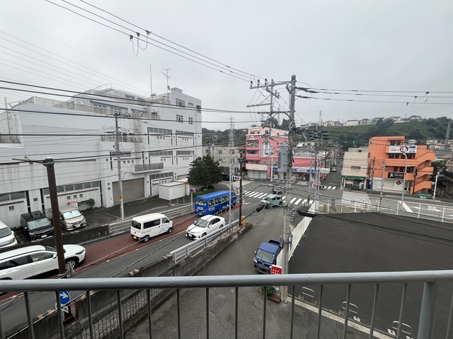 【横浜市保土ケ谷区仏向町のマンションの眺望】