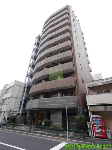 新宿区住吉町のマンションの建物外観