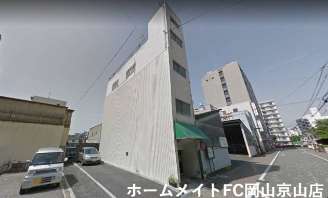 【岡山市北区表町のマンションの建物外観】