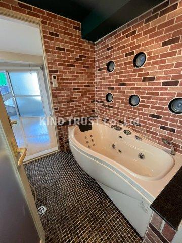 バス・シャワールーム　お風呂で日々の疲れを落としましょう