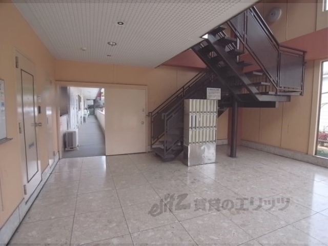 ロビー　ロビー