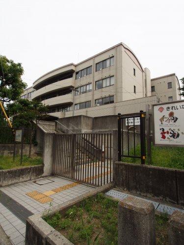 【堺市中区土塔町のマンションの役所】