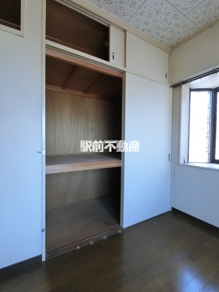 収納　写真は同型別室