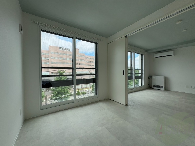 その他部屋・スペース　広々していて使いやすい洋室になっていました！