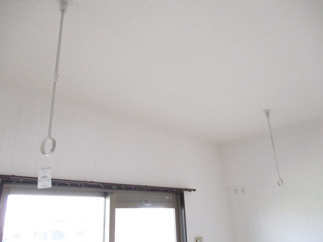 その他設備　室内物干し