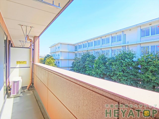 バルコニー　南向きバルコニー（同仕様写真）