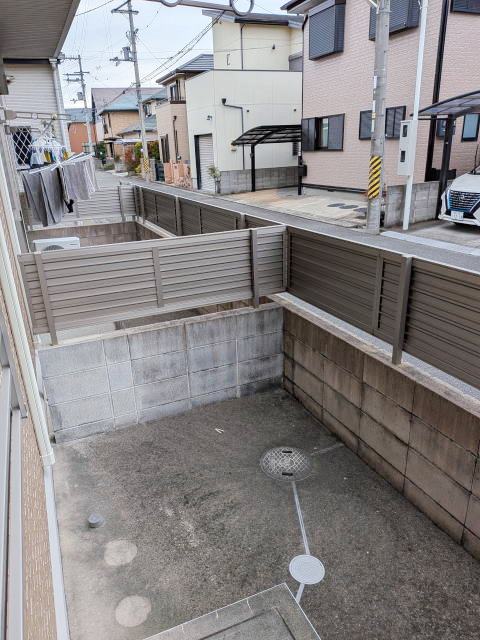 バルコニー　テラス