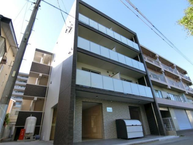 建物外観　落ち着いた雰囲気の外観です