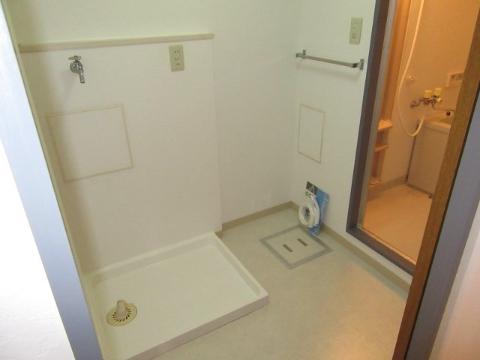 マンション菱永　その他設備　洗濯パン