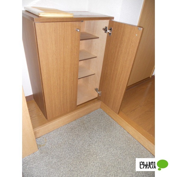 その他　同建物別部屋