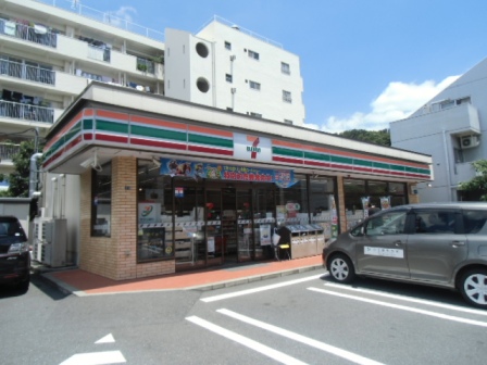 コンビニ　セブンイレブン 横浜綱島東6丁目店（コンビニ）まで321m