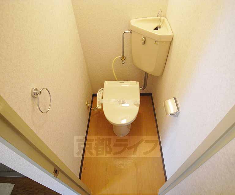 トイレ　清潔感のある洋式トイレ