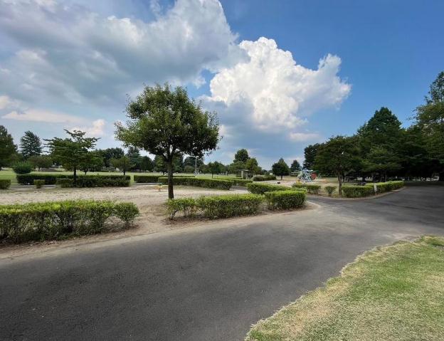 公園　赤松園あやなすパーク(旧西部公園)（公園）まで860m