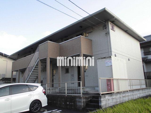 建物外観　２階建てのコーポ