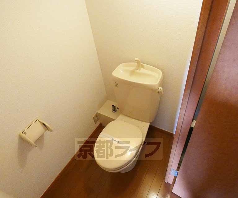 レオパレスヒルサイドテラスのトイレ写真
