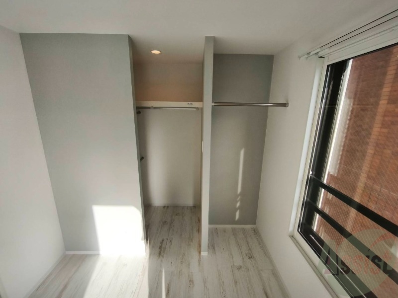 収納　洋室にはクローゼットがあるのですっきり片付きそうです。