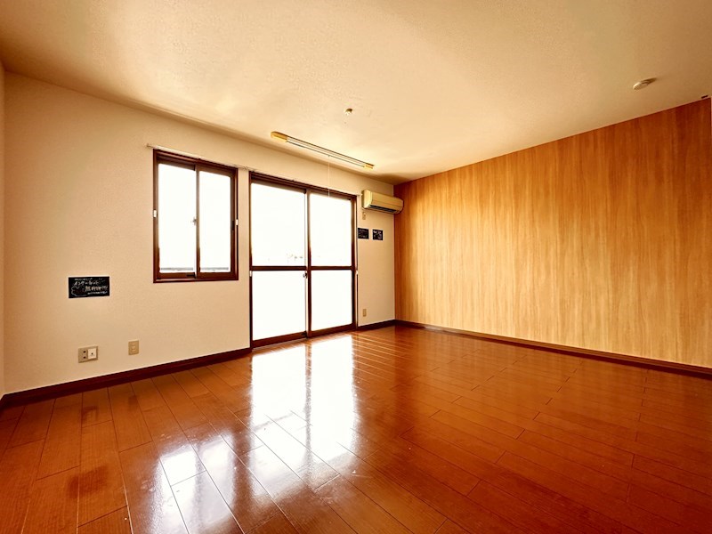 居室・リビング　リビング