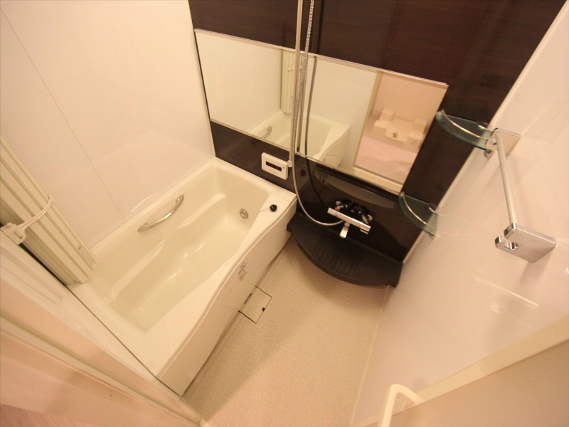 バス・シャワールーム　追い焚き　浴室暖房乾燥機　24時間換気　オートバスバスルーム
