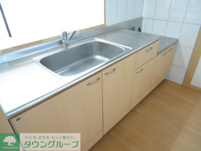 キッチン　お問合せはタウンハウジングまで！※現地待合わせ相談可能