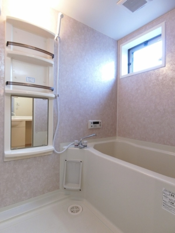 バス・シャワールーム　図面と現状に相違がある場合には現状を優先