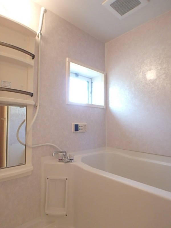 バス・シャワールーム　図面と現状に相違がある場合には現状を優先