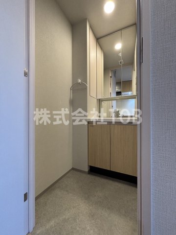 玄関　※別号室参考写真※