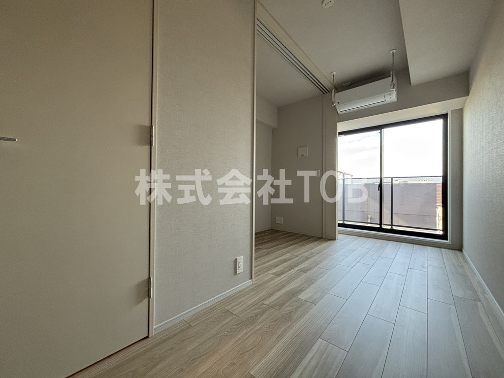 居室・リビング　※別号室参考写真※