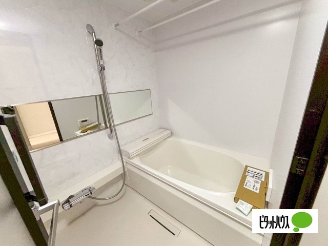 バス・シャワールーム　建築中