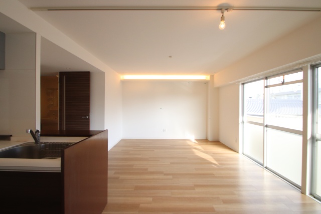 居室・リビング　※他部屋の参考写真です。