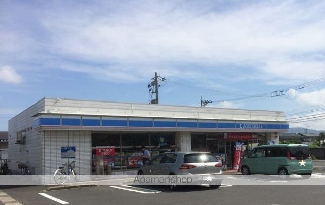 コンビニ　ローソン国高店（コンビニ）まで950m