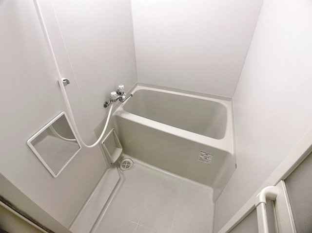 バス・シャワールーム　浴室
