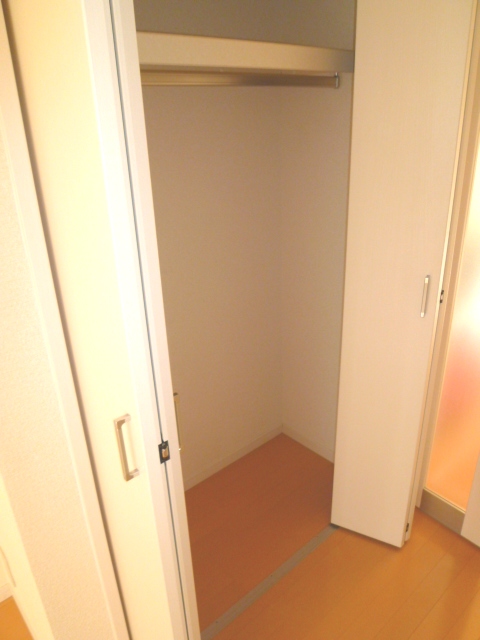 収納　クローゼット