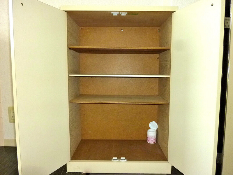 収納　ブーツも入る下駄箱です