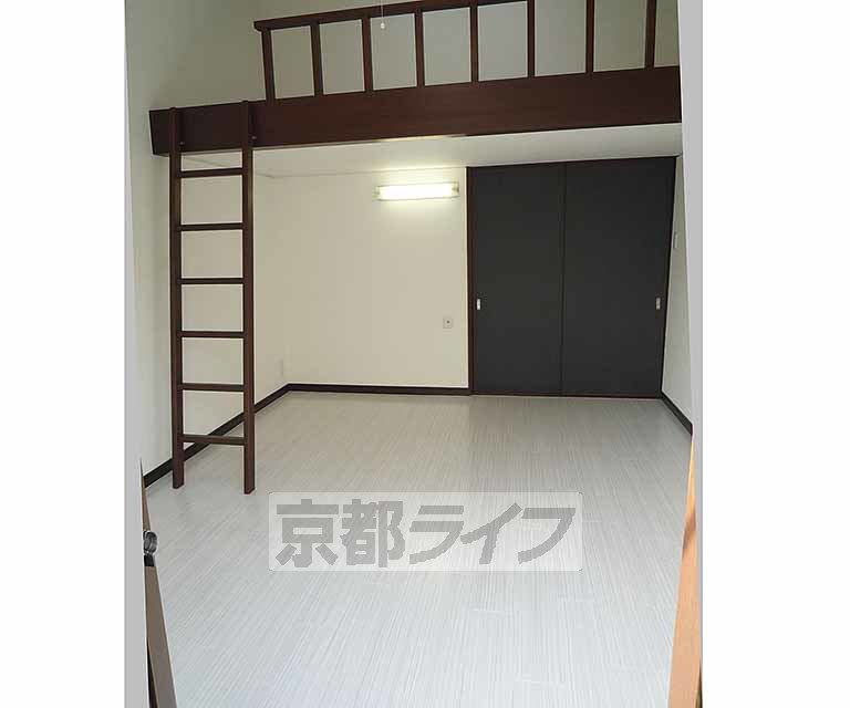 居室・リビング　お部屋です