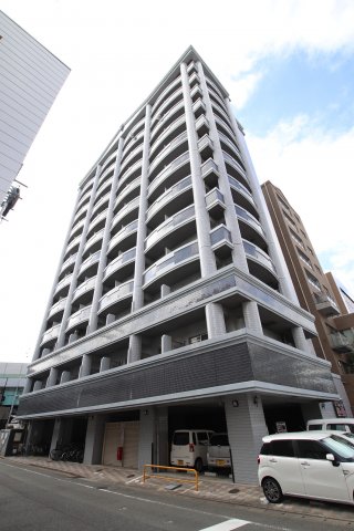 Totsu Residence Hakata East