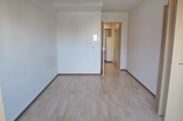 居室・リビング　洋室8.5帖