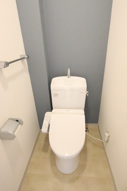 トイレ　温水洗浄便座！