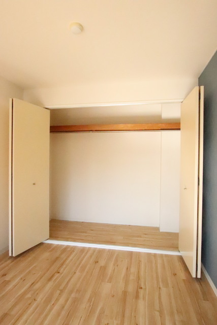 収納　大きなクローゼットで収納もたっぷり