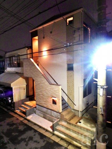 エントランス　室内物干し