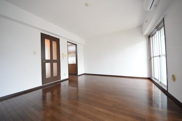 居室・リビング　12帖のリビング