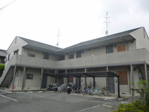 建物外観　積水ハウス施工の賃貸住宅「シャーメゾン」