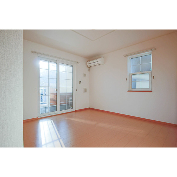 居室・リビング　同じ間取りの画像です