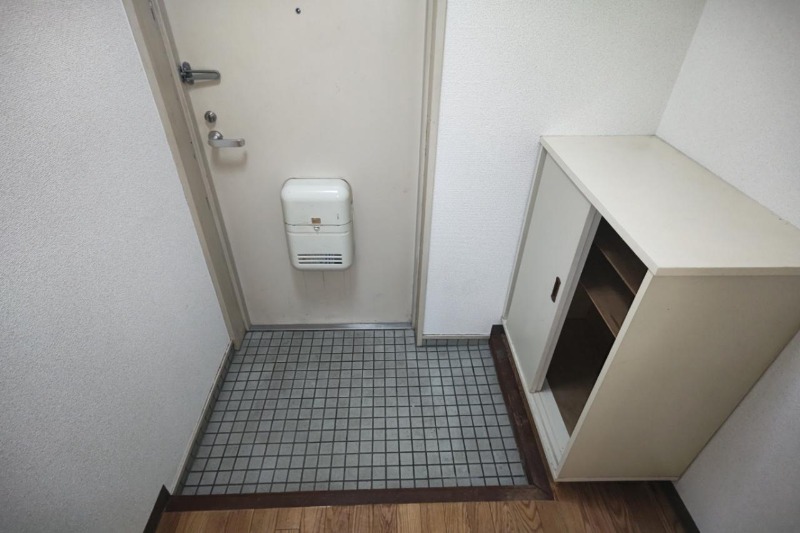 玄関　別号室イメージ